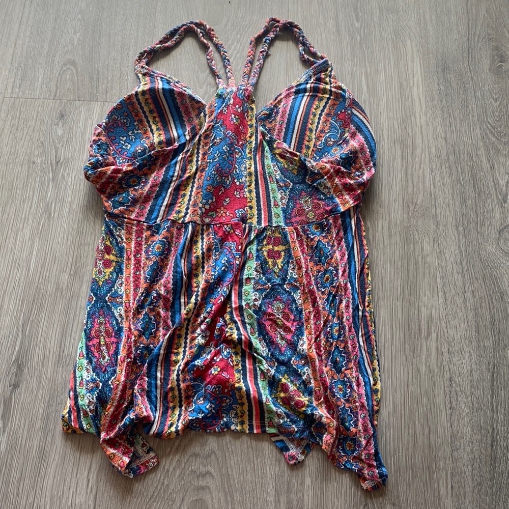 Patterned Tank Top - Picture 5 of 5